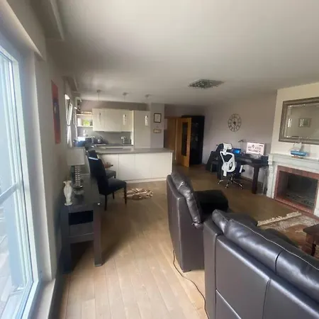 The Loft Sleeps 4 Lejlighed Bridel